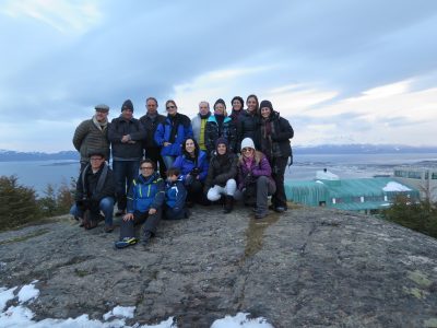 grupo de brasileiros no arakur ushuaia