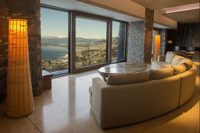 relaxar apreciando a vista da sala de estar