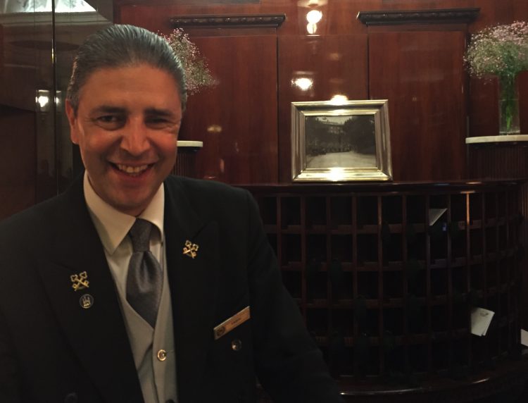 concierge Faisal do Majestic