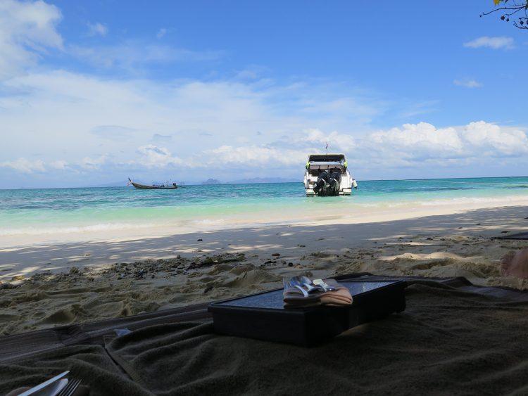Piquenique em Bamboo Island