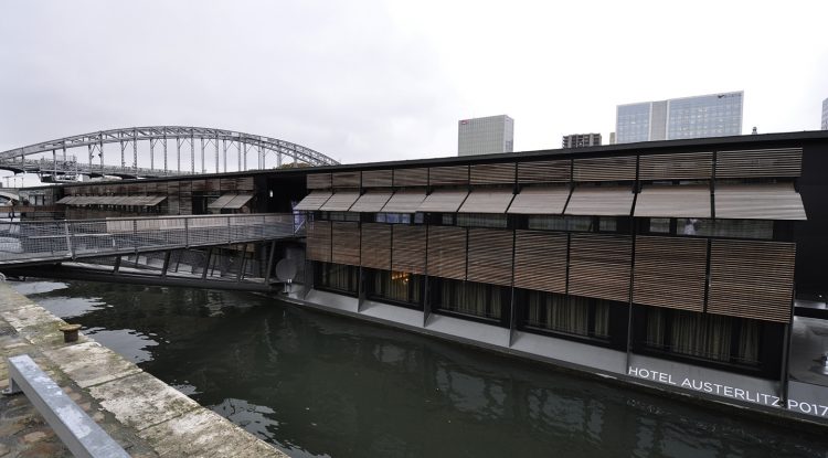 Fachada do OFF Paris Seine