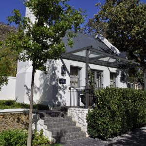 Pomegranate Cottage na Leeu Estates