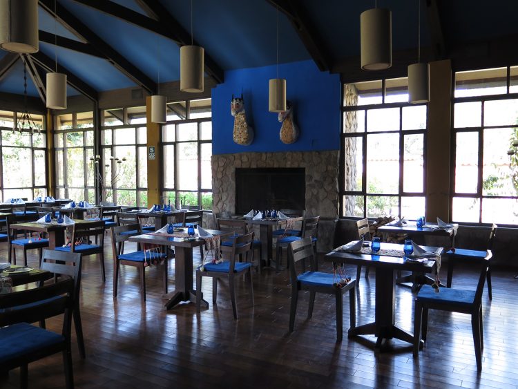 Área interna do Restaurante Wayra