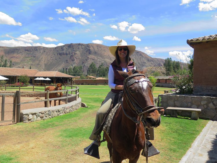 Passeio à cavalo