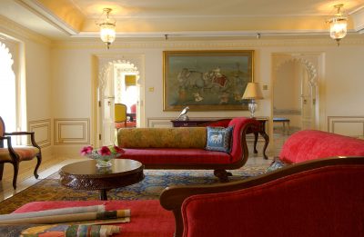 Dormindo como um marajá na Grand Royal Suite
