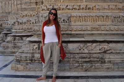 Paredes do templo com imagens
