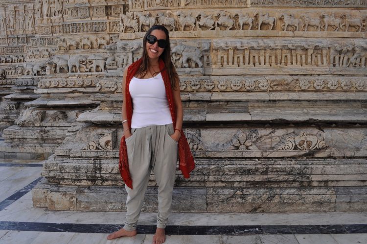 Paredes do templo com imagens
